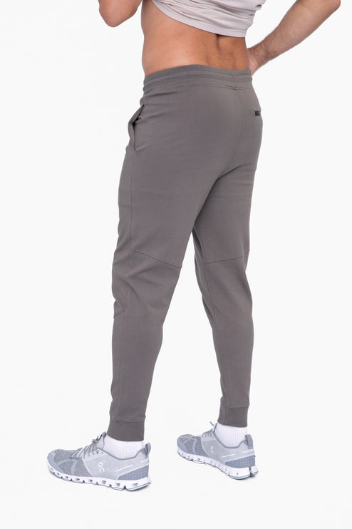 Mono B Sleek slim-fit jogger pants olive