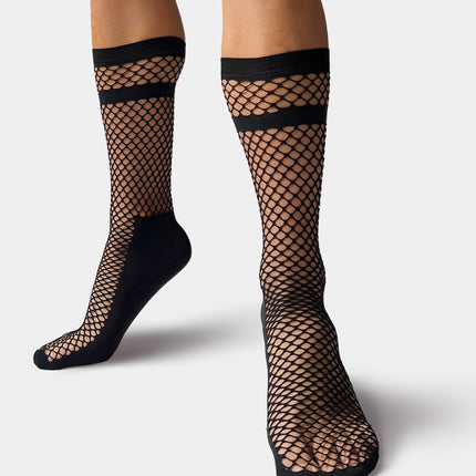 Barcode Berlin Paris fishnet socks black