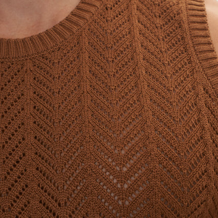 RNT23 crochet muscle tank brown