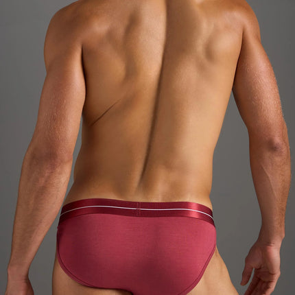 Teamm8 Icon Sport brief modal dusty red