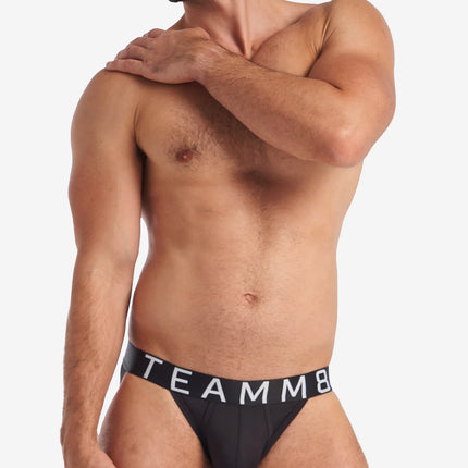 Teamm8 Spartacus brief black