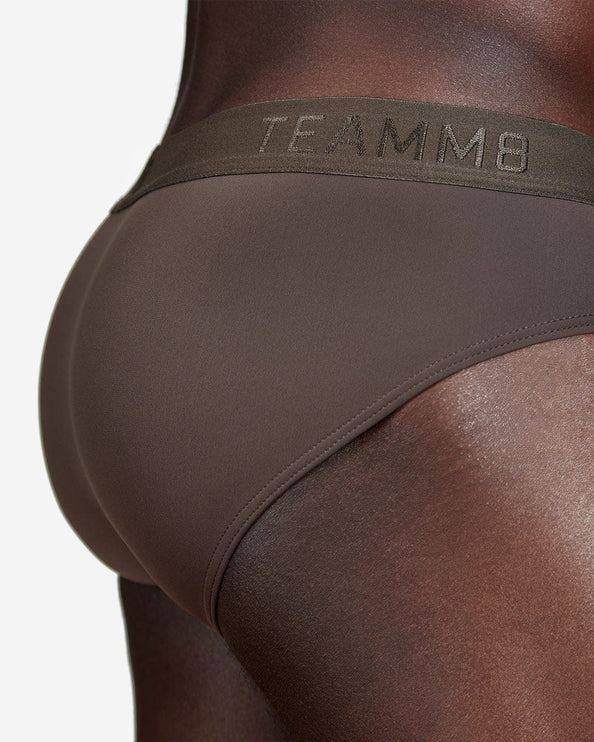 Teamm8 Skin brief stunning dark brown